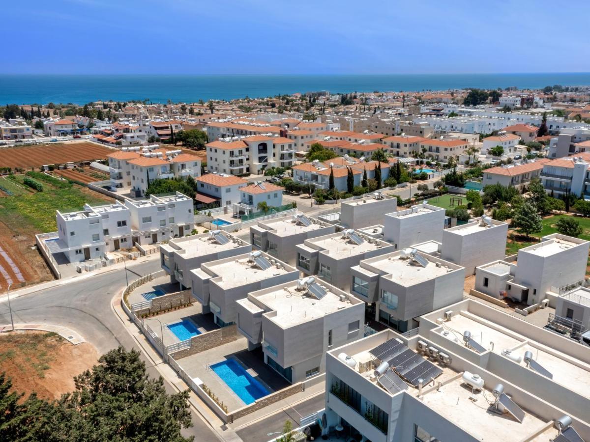 Sanders Mythical Blue Villas Paralímni Kültér fotó