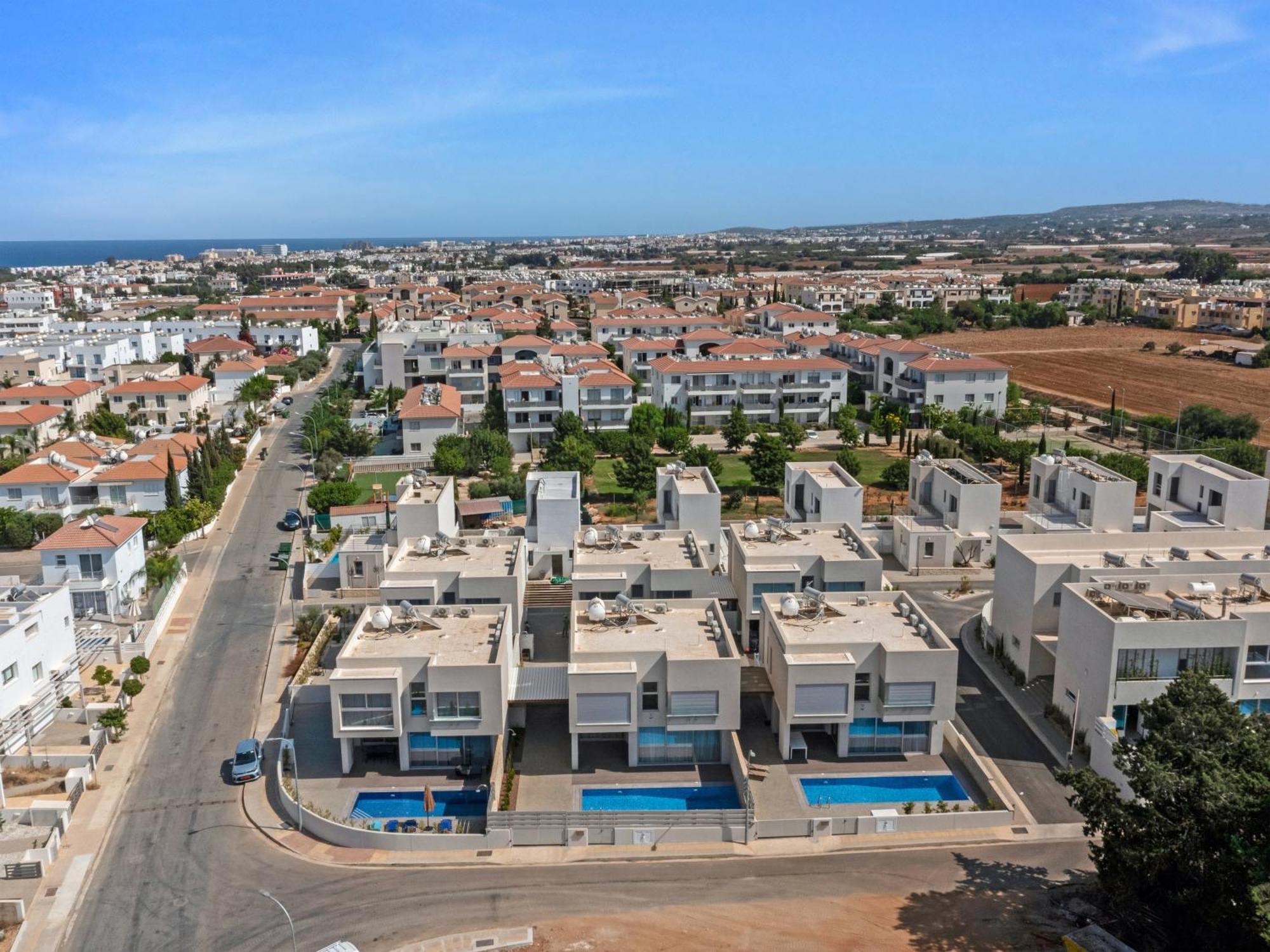 Sanders Mythical Blue Villas Paralímni Kültér fotó
